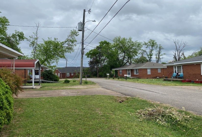 35 ROBERTSON ST, Savannah, Tennessee 38372, 3 Bedrooms Bedrooms, 6 Rooms Rooms,1 BathroomBathrooms,Residential,For Sale,ROBERTSON,10218568