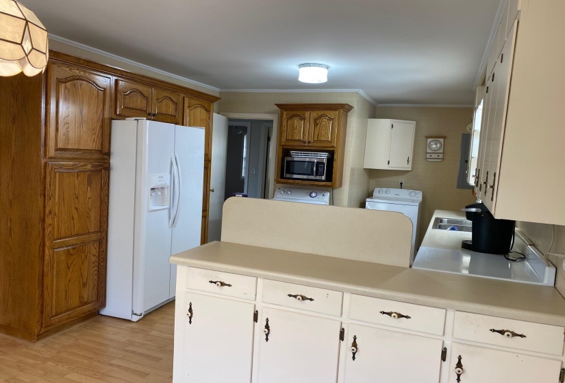 35 ROBERTSON ST, Savannah, Tennessee 38372, 3 Bedrooms Bedrooms, 6 Rooms Rooms,1 BathroomBathrooms,Residential,For Sale,ROBERTSON,10218568