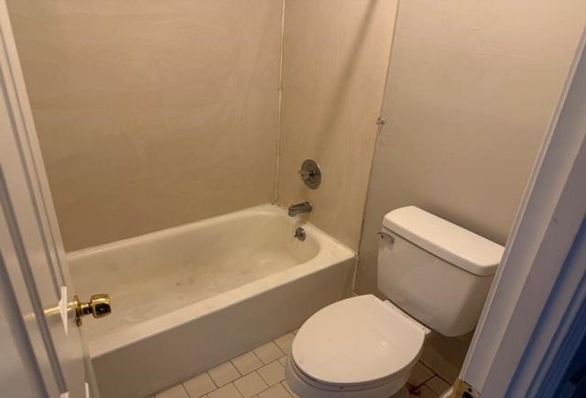 3722 FERN RIDGE RD, Memphis, Tennessee 38115, 2 Bedrooms Bedrooms, 5 Rooms Rooms,2.1 BathroomsBathrooms,Residential,For Sale,FERN RIDGE,10218574