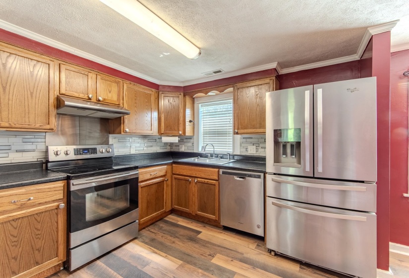5115 226 HWY, Savannah, Tennessee 38372, 2 Bedrooms Bedrooms, 5 Rooms Rooms,1 BathroomBathrooms,Residential,For Sale,226,10202109
