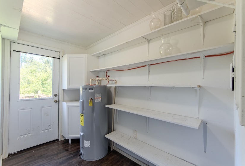 5115 226 HWY, Savannah, Tennessee 38372, 2 Bedrooms Bedrooms, 5 Rooms Rooms,1 BathroomBathrooms,Residential,For Sale,226,10202109