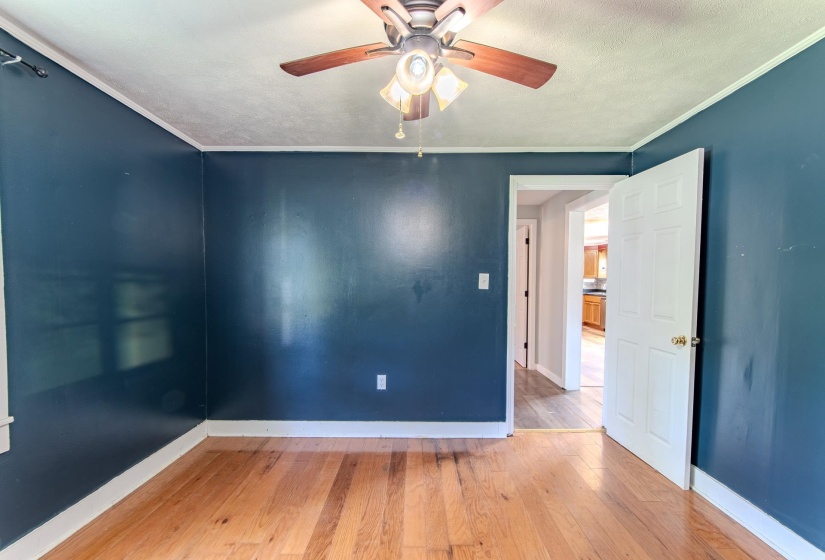 5115 226 HWY, Savannah, Tennessee 38372, 2 Bedrooms Bedrooms, 5 Rooms Rooms,1 BathroomBathrooms,Residential,For Sale,226,10202109