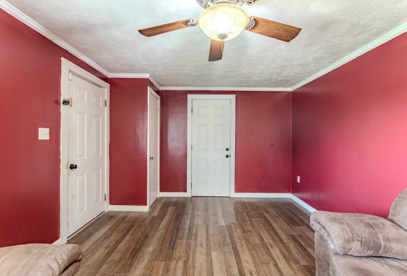 5115 226 HWY, Savannah, Tennessee 38372, 2 Bedrooms Bedrooms, 5 Rooms Rooms,1 BathroomBathrooms,Residential,For Sale,226,10202109