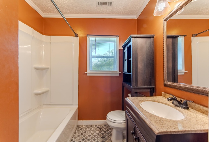 5115 226 HWY, Savannah, Tennessee 38372, 2 Bedrooms Bedrooms, 5 Rooms Rooms,1 BathroomBathrooms,Residential,For Sale,226,10202109