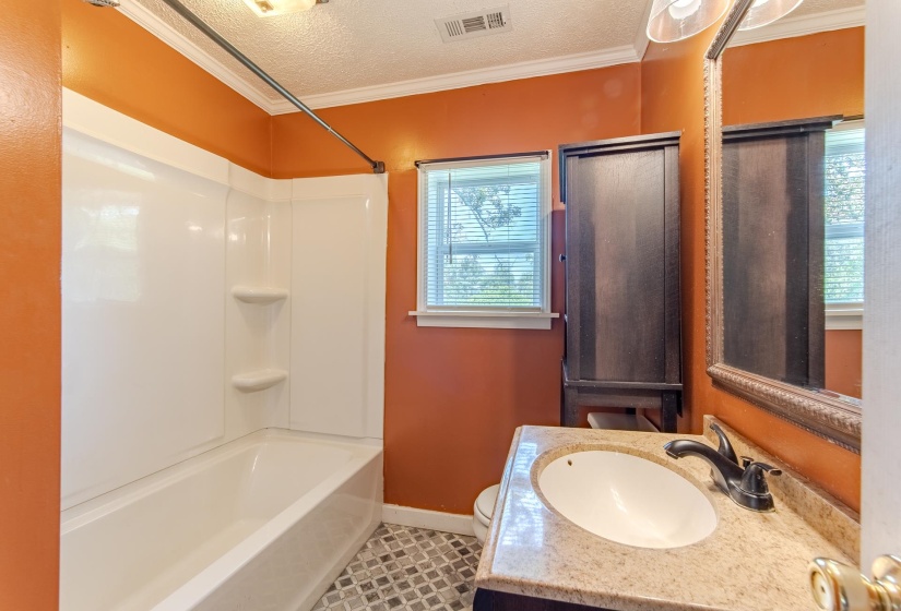 5115 226 HWY, Savannah, Tennessee 38372, 2 Bedrooms Bedrooms, 5 Rooms Rooms,1 BathroomBathrooms,Residential,For Sale,226,10202109