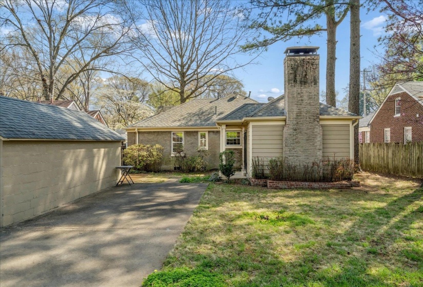 211 DILLE PL, Memphis, Tennessee 38111, 3 Bedroom Bedrooms, 3 Room Rooms,1.1 BathroomBathrooms,Residential,For Sale,DILLE,0,10217324