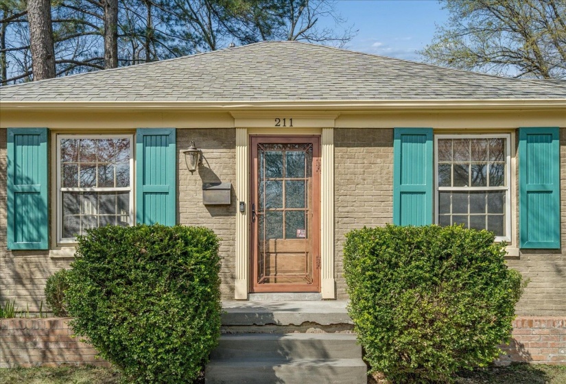 211 DILLE PL, Memphis, Tennessee 38111, 3 Bedroom Bedrooms, 3 Room Rooms,1.1 BathroomBathrooms,Residential,For Sale,DILLE,0,10217324