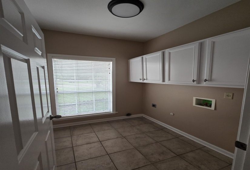 5186 GUFFIN ROAD RD, Bartlett, Tennessee 38135, 4 Bedroom Bedrooms, 9 Room Rooms,3 BathroomBathrooms,Residential,For Sale,GUFFIN ROAD,0,10218593