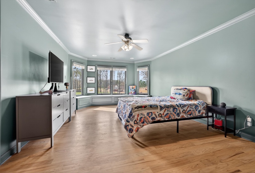 9376 FOREST WIND CV, Collierville, Tennessee 38017, 9 Bedroom Bedrooms, 18 Room Rooms,9.2 BathroomBathrooms,Residential,For Sale,FOREST WIND,0,10218596