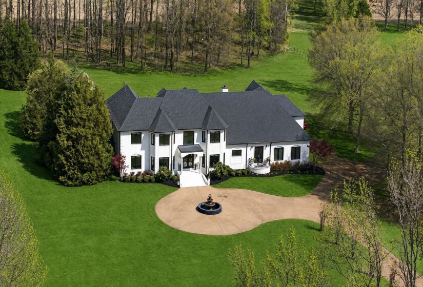 9376 FOREST WIND CV, Collierville, Tennessee 38017, 9 Bedroom Bedrooms, 18 Room Rooms,9.2 BathroomBathrooms,Residential,For Sale,FOREST WIND,0,10218596