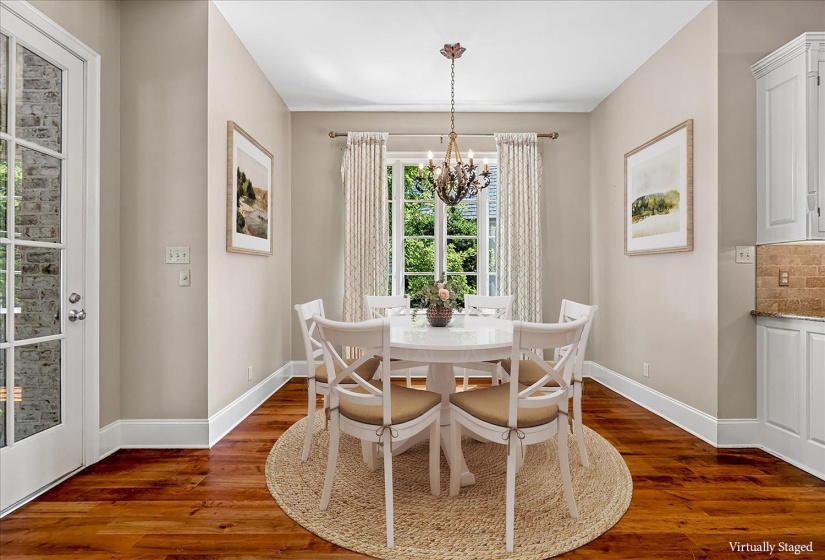 6032 EVENSONG CV, Memphis, Tennessee 38120, 3 Bedroom Bedrooms, 8 Room Rooms,2.2 BathroomBathrooms,Residential,For Sale,EVENSONG,0,10218612