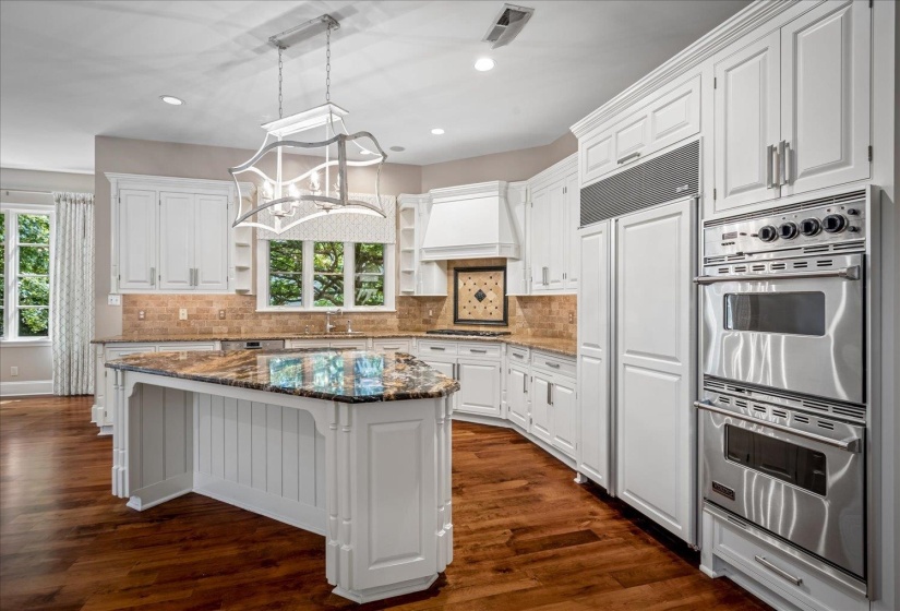6032 EVENSONG CV, Memphis, Tennessee 38120, 3 Bedroom Bedrooms, 8 Room Rooms,2.2 BathroomBathrooms,Residential,For Sale,EVENSONG,0,10218612