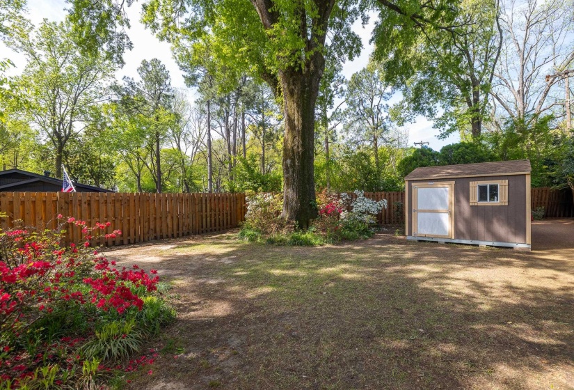 1247 YORKSHIRE CV, Memphis, Tennessee 38119, 4 Bedroom Bedrooms, 7 Room Rooms,2.1 BathroomBathrooms,Residential,For Sale,YORKSHIRE,0,10218622