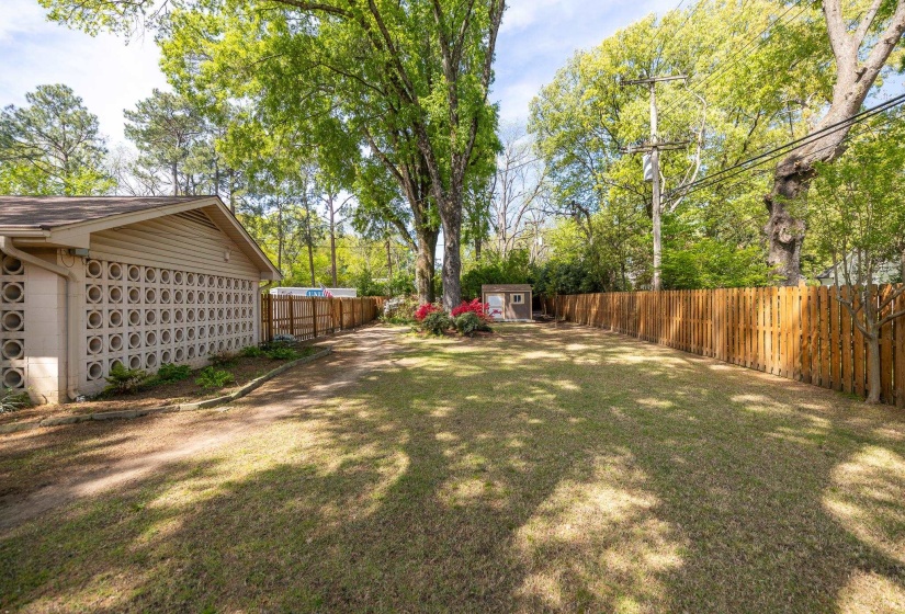 1247 YORKSHIRE CV, Memphis, Tennessee 38119, 4 Bedroom Bedrooms, 7 Room Rooms,2.1 BathroomBathrooms,Residential,For Sale,YORKSHIRE,0,10218622