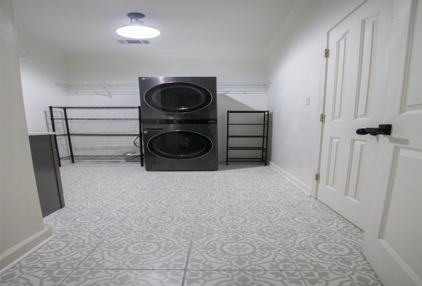 9634 GOTTEN WAY WAY, Germantown, Tennessee 38139, 6 Bedroom Bedrooms, 11 Room Rooms,3.1 BathroomBathrooms,Residential,For Sale,GOTTEN WAY,0,10218636
