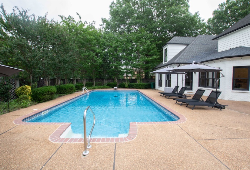 9634 GOTTEN WAY WAY, Germantown, Tennessee 38139, 6 Bedroom Bedrooms, 11 Room Rooms,3.1 BathroomBathrooms,Residential,For Sale,GOTTEN WAY,0,10218636
