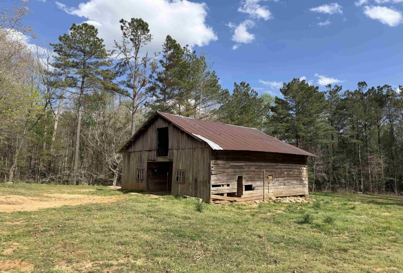 940 OLD LULA RD, Reagan, Tennessee 38368, 4 Bedrooms Bedrooms, 11 Rooms Rooms,2 BathroomsBathrooms,Residential,For Sale,OLD LULA,10218645