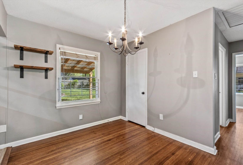 1450 WALTON RD, Memphis, Tennessee 38117, 2 Bedrooms Bedrooms, 6 Rooms Rooms,1 BathroomBathrooms,Residential,For Sale,WALTON,10218655