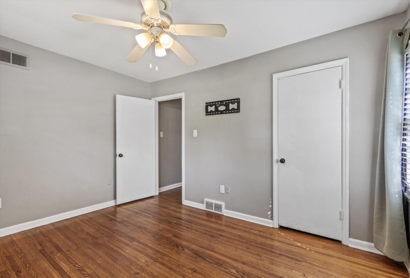 1450 WALTON RD, Memphis, Tennessee 38117, 2 Bedrooms Bedrooms, 6 Rooms Rooms,1 BathroomBathrooms,Residential,For Sale,WALTON,10218655