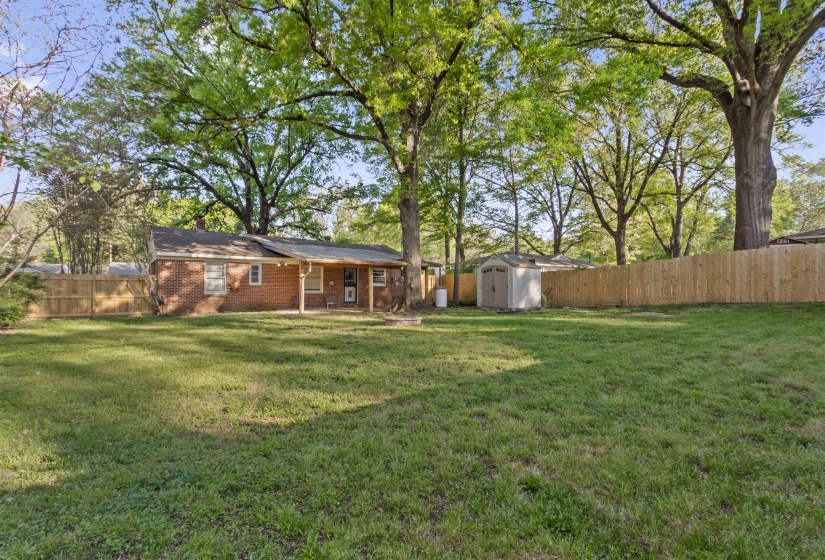 1450 WALTON RD, Memphis, Tennessee 38117, 2 Bedrooms Bedrooms, 6 Rooms Rooms,1 BathroomBathrooms,Residential,For Sale,WALTON,10218655