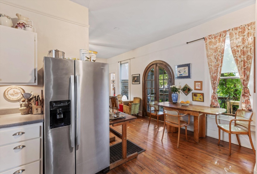 2094 CARR AVE, Memphis, Tennessee 38104, 2 Bedroom Bedrooms, 5 Room Rooms,1 BathroomBathrooms,Residential,For Sale,CARR,0,10218657