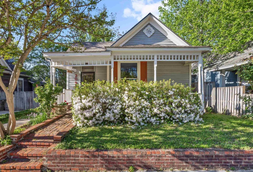 2094 CARR AVE, Memphis, Tennessee 38104, 2 Bedroom Bedrooms, 5 Room Rooms,1 BathroomBathrooms,Residential,For Sale,CARR,0,10218657