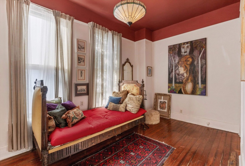 2094 CARR AVE, Memphis, Tennessee 38104, 2 Bedroom Bedrooms, 5 Room Rooms,1 BathroomBathrooms,Residential,For Sale,CARR,0,10218657