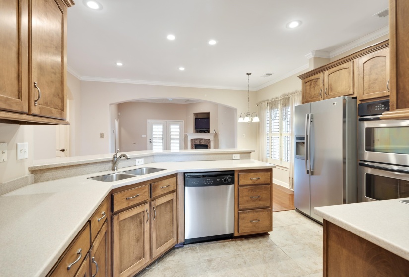 1620 RYAMAR CV, Memphis, Tennessee 38016, 2 Bedrooms Bedrooms, 6 Rooms Rooms,2 BathroomsBathrooms,Residential,For Sale,RYAMAR,10218666