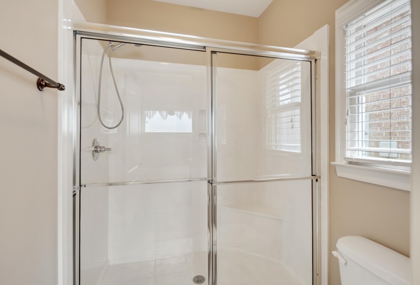 1620 RYAMAR CV, Memphis, Tennessee 38016, 2 Bedrooms Bedrooms, 6 Rooms Rooms,2 BathroomsBathrooms,Residential,For Sale,RYAMAR,10218666