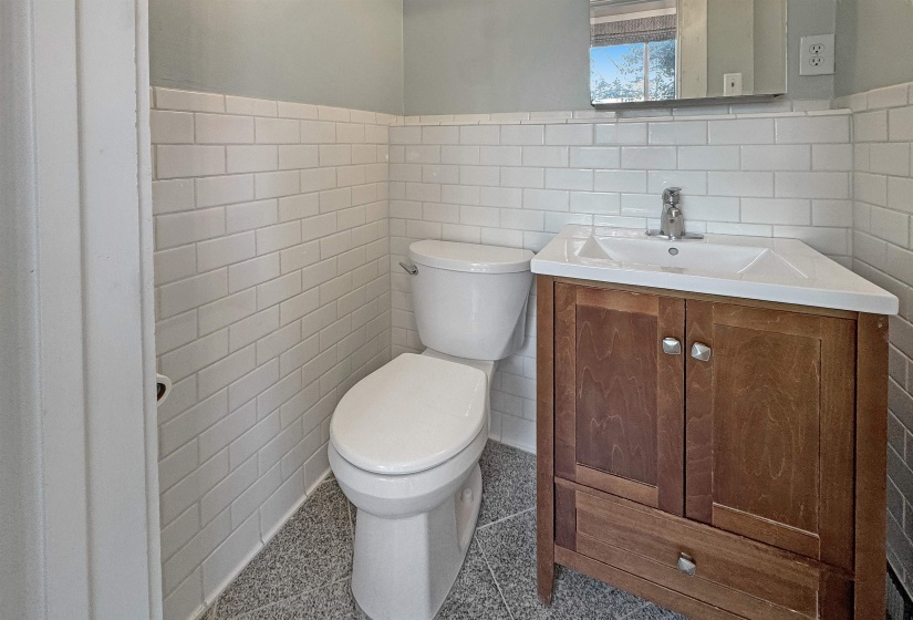 1867 COWDEN AVE, Memphis, Tennessee 38104, 3 Bedrooms Bedrooms, 8 Rooms Rooms,2.1 BathroomsBathrooms,Residential,For Sale,COWDEN,10218680