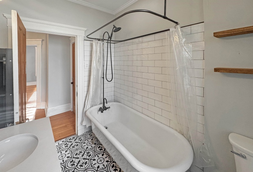 1867 COWDEN AVE, Memphis, Tennessee 38104, 3 Bedrooms Bedrooms, 8 Rooms Rooms,2.1 BathroomsBathrooms,Residential,For Sale,COWDEN,10218680