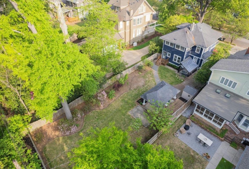 1867 COWDEN AVE, Memphis, Tennessee 38104, 3 Bedrooms Bedrooms, 8 Rooms Rooms,2.1 BathroomsBathrooms,Residential,For Sale,COWDEN,10218680