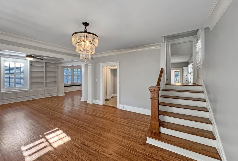 1867 COWDEN AVE, Memphis, Tennessee 38104, 3 Bedrooms Bedrooms, 8 Rooms Rooms,2.1 BathroomsBathrooms,Residential,For Sale,COWDEN,10218680