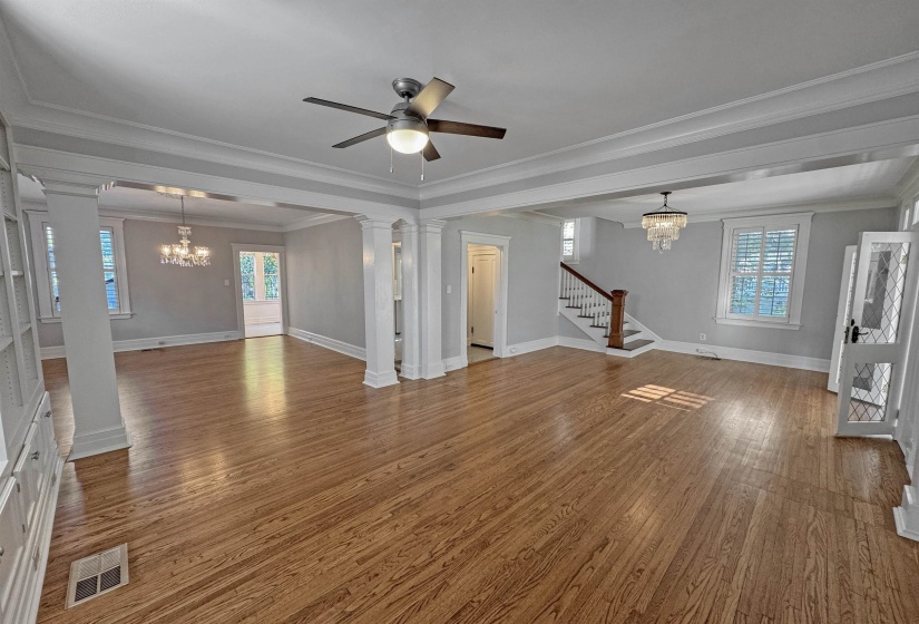 1867 COWDEN AVE, Memphis, Tennessee 38104, 3 Bedrooms Bedrooms, 8 Rooms Rooms,2.1 BathroomsBathrooms,Residential,For Sale,COWDEN,10218680