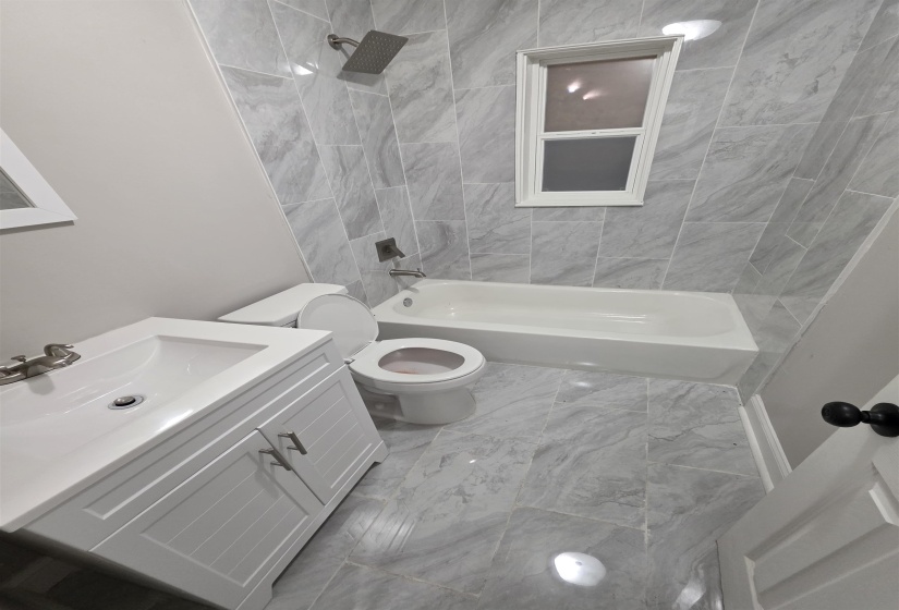1657 SOUTHERN AVE, Memphis, Tennessee 38114, 1 Bedroom Bedrooms, ,1 BathroomBathrooms,Duplexes,For Sale,SOUTHERN,10218700