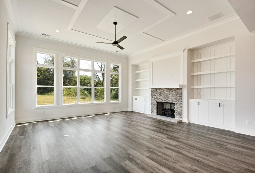 5030 JON OAK CV, Arlington, Tennessee 38002, 4 Bedrooms Bedrooms, 8 Rooms Rooms,3.1 BathroomsBathrooms,Residential,For Sale,JON OAK,10218722