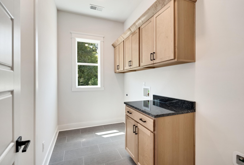5030 JON OAK CV, Arlington, Tennessee 38002, 4 Bedrooms Bedrooms, 8 Rooms Rooms,3.1 BathroomsBathrooms,Residential,For Sale,JON OAK,10218722