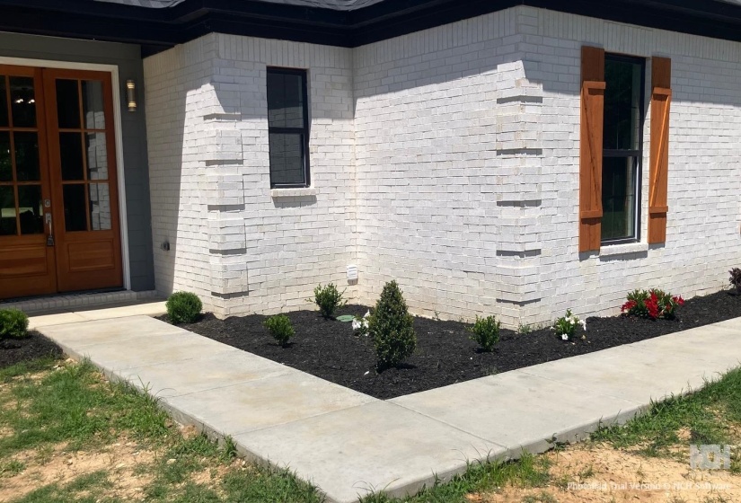 1088 FAULKNER RD, Atoka, Tennessee 38004, 4 Bedroom Bedrooms, 11 Room Rooms,3 BathroomBathrooms,Residential,For Sale,FAULKNER,0,10218724