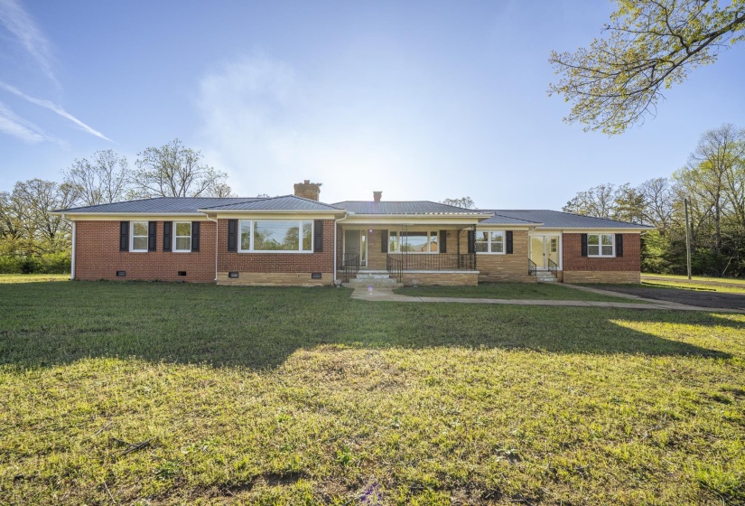 10135 128 HWY, Savannah, Tennessee 38372, 4 Bedroom Bedrooms, 8 Room Rooms,3 BathroomBathrooms,Residential,For Sale,128,0,10218725