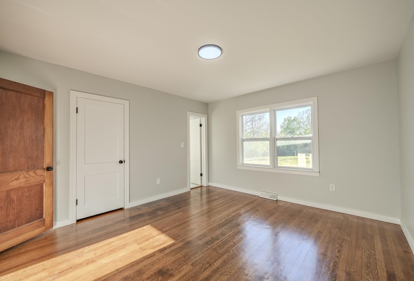 10135 128 HWY, Savannah, Tennessee 38372, 4 Bedroom Bedrooms, 8 Room Rooms,3 BathroomBathrooms,Residential,For Sale,128,0,10218725