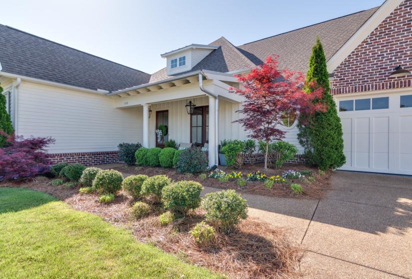 120 SUNFLOWER VIEW RD, Piperton, Tennessee 38017, 4 Bedroom Bedrooms, 9 Room Rooms,3.1 BathroomBathrooms,Residential,For Sale,SUNFLOWER VIEW,0,10218727