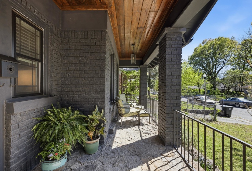 1044 BRUCE ST, Memphis, Tennessee 38104, 2 Bedrooms Bedrooms, 5 Rooms Rooms,1 BathroomBathrooms,Residential,For Sale,BRUCE,10218682