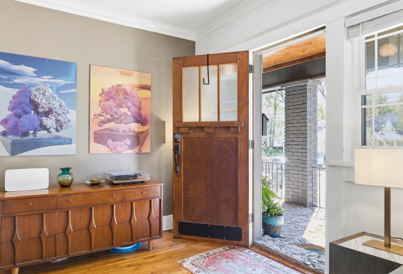 1044 BRUCE ST, Memphis, Tennessee 38104, 2 Bedrooms Bedrooms, 5 Rooms Rooms,1 BathroomBathrooms,Residential,For Sale,BRUCE,10218682