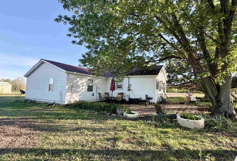 1527 LEAPWOOD ENVILLE RD, Adamsville, Tennessee 38310-4739, 3 Bedrooms Bedrooms, 7 Rooms Rooms,2 BathroomsBathrooms,Residential,For Sale,LEAPWOOD ENVILLE,10218691