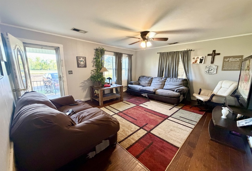 1527 LEAPWOOD ENVILLE RD, Adamsville, Tennessee 38310-4739, 3 Bedrooms Bedrooms, 7 Rooms Rooms,2 BathroomsBathrooms,Residential,For Sale,LEAPWOOD ENVILLE,10218691