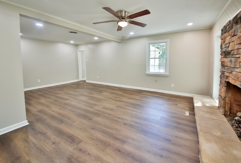 4869 SOUTHERN RD, Memphis, Tennessee 38117, 3 Bedroom Bedrooms, 8 Room Rooms,2 BathroomBathrooms,Residential,For Sale,SOUTHERN,0,10218692