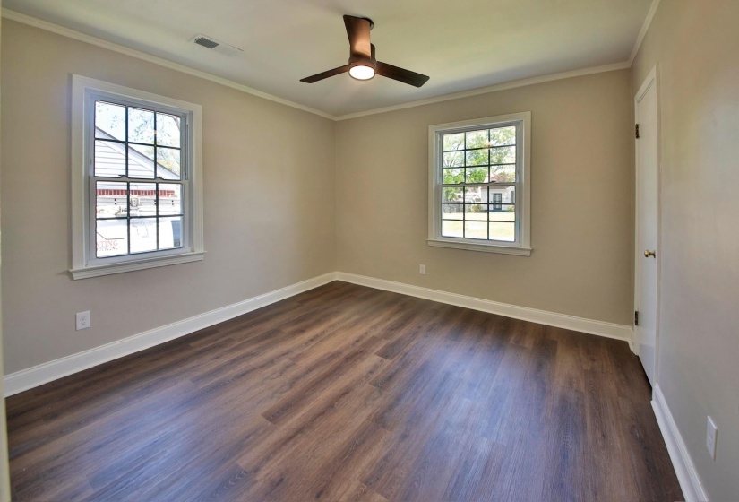 4869 SOUTHERN RD, Memphis, Tennessee 38117, 3 Bedroom Bedrooms, 8 Room Rooms,2 BathroomBathrooms,Residential,For Sale,SOUTHERN,0,10218692