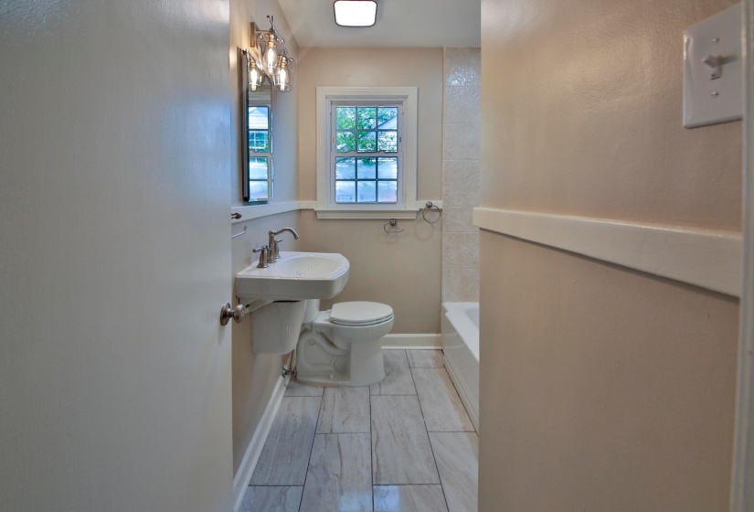 4869 SOUTHERN RD, Memphis, Tennessee 38117, 3 Bedroom Bedrooms, 8 Room Rooms,2 BathroomBathrooms,Residential,For Sale,SOUTHERN,0,10218692