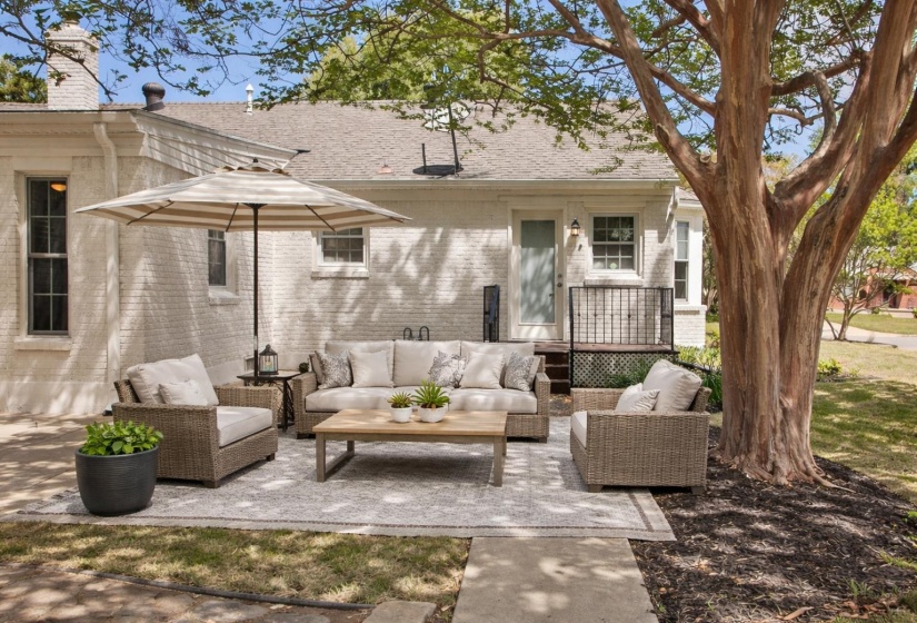 4869 SOUTHERN RD, Memphis, Tennessee 38117, 3 Bedroom Bedrooms, 8 Room Rooms,2 BathroomBathrooms,Residential,For Sale,SOUTHERN,0,10218692