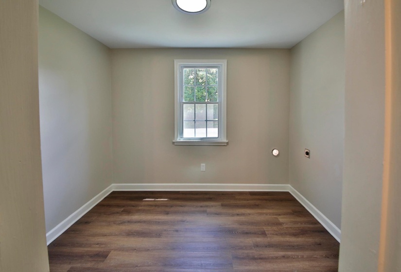 4869 SOUTHERN RD, Memphis, Tennessee 38117, 3 Bedroom Bedrooms, 8 Room Rooms,2 BathroomBathrooms,Residential,For Sale,SOUTHERN,0,10218692